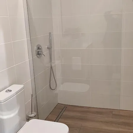 Alojamento de Acomodação e Pequeno-almoço Frejstejn House,