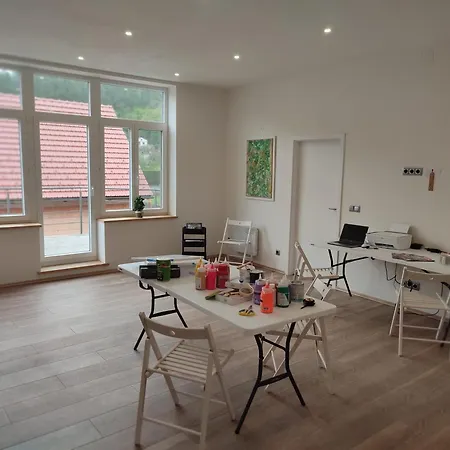 Frejstejn House, Alojamento de Acomodação e Pequeno-almoço