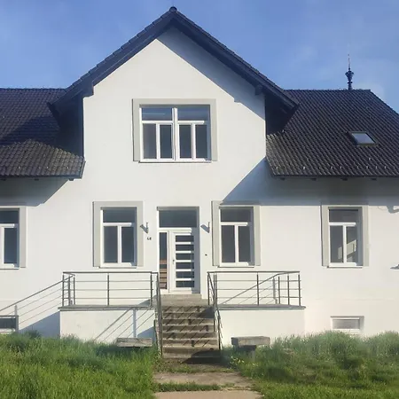 Frejstejn House, Artist's 3*