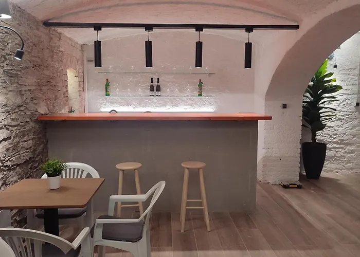 Frejstejn House, Artist's Bed & Breakfast 3*