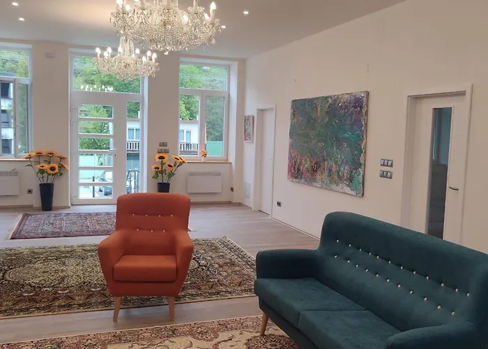 Frejstejn House, Artist's Bed & Breakfast