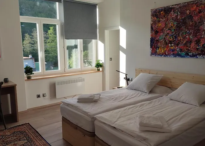 Bed & Breakfast Frejstejn House, Artist's 3*